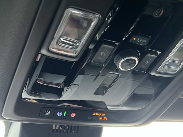 New 2026 GMC Yukon XL Elevation image 30