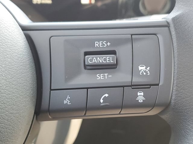 New 2026 Nissan Kicks SV w/ SV Premium Package AWD/4WD image 11