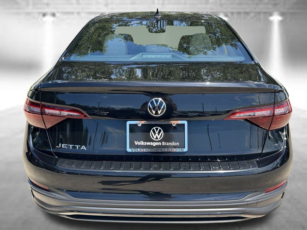 Used 2023 Volkswagen Jetta Sport FWD image 5