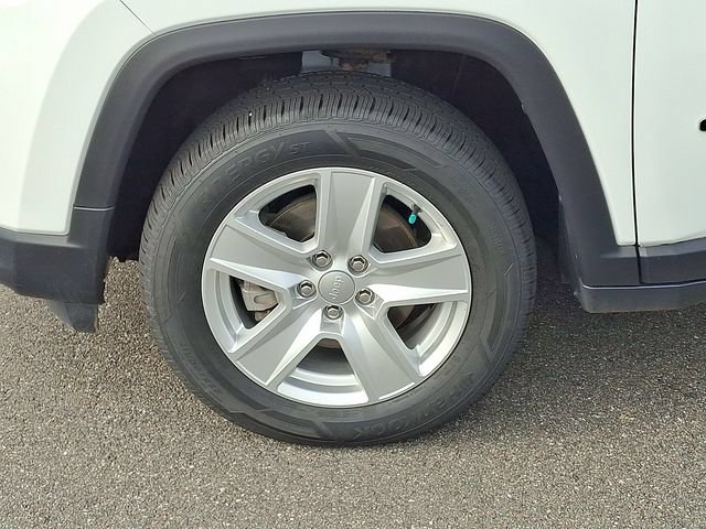 Used 2022 Jeep Compass Latitude AWD/4WD image 28
