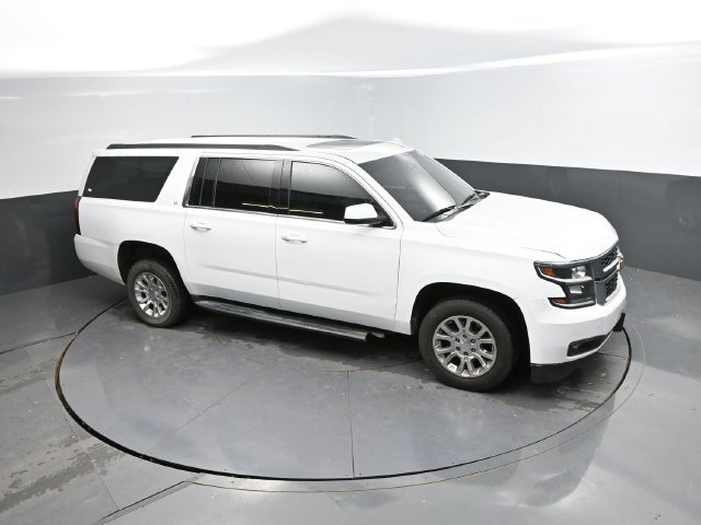 Used 2019 Chevrolet Suburban LT AWD/4WD image 29
