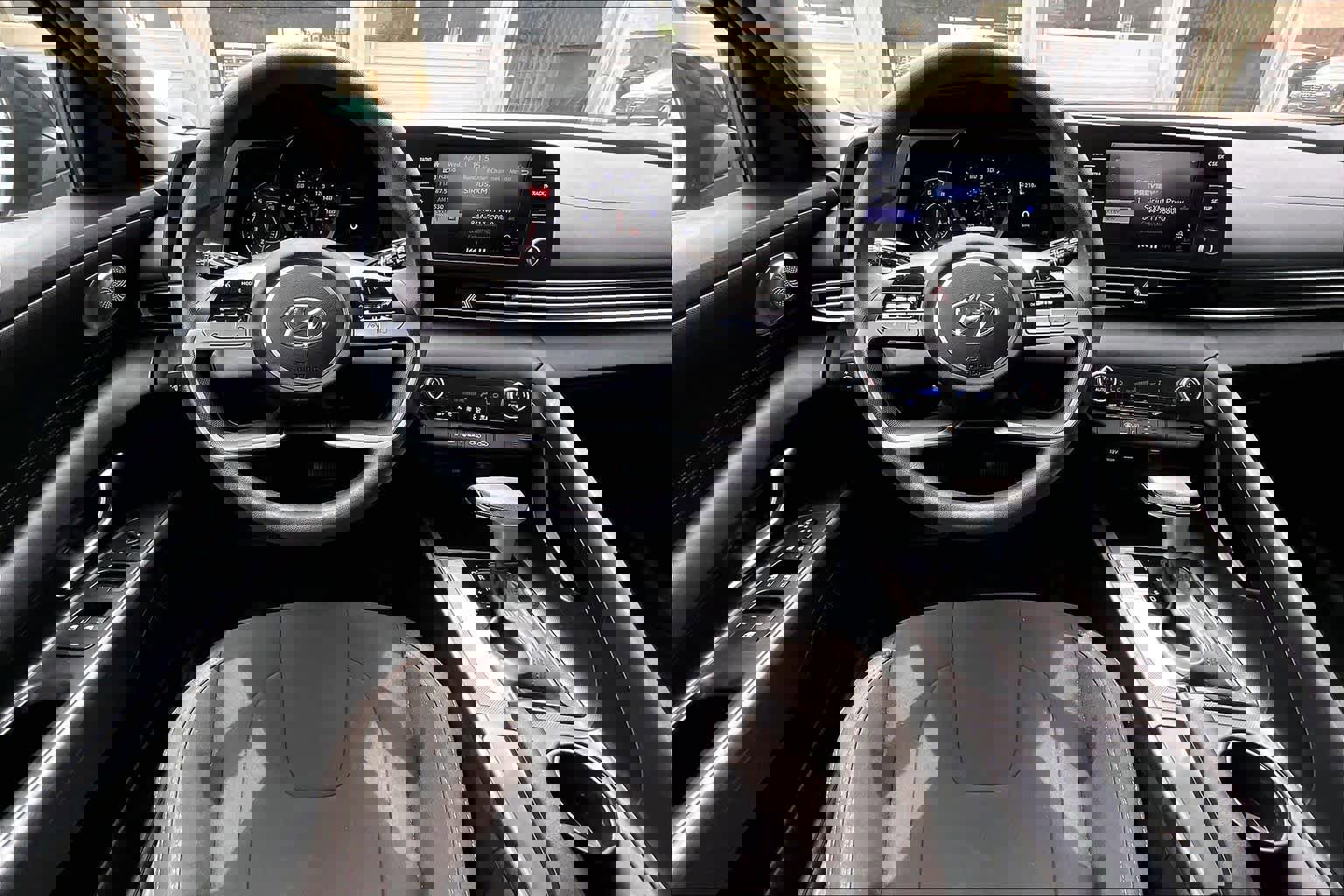 Used 2023 Hyundai Elantra SEL image 6