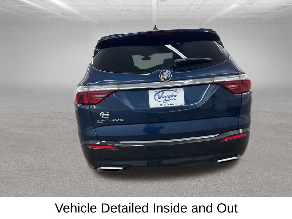 Certified 2023 Buick Enclave Essence image 11