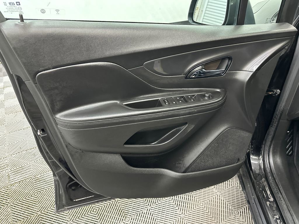 Used 2019 Buick Encore Preferred image 11