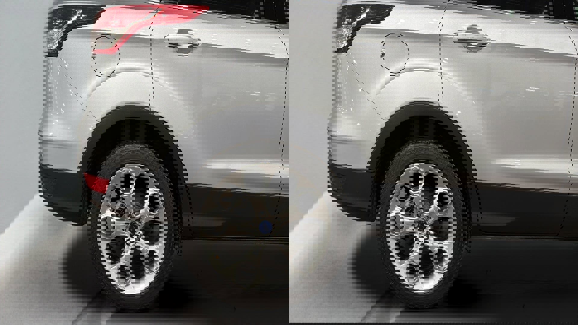 Used 2016 Ford Escape Titanium w/ Equipment Group 301A image 35