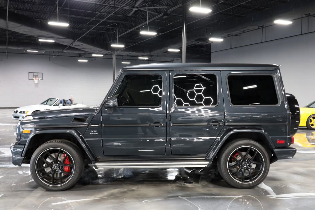 Used 2017 Mercedes-Benz G 65 AMG 4MATIC image 2