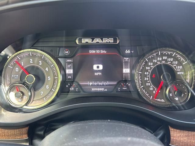 Used 2022 RAM 1500 Limited AWD/4WD image 17
