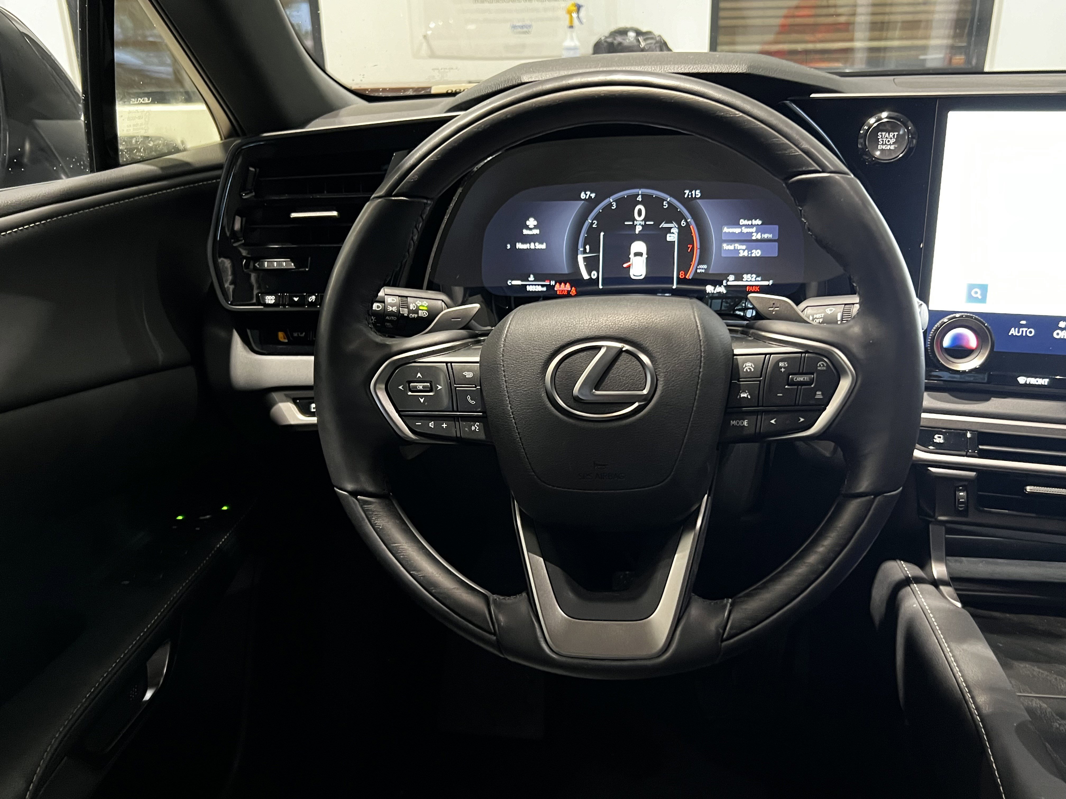 Certified 2025 Lexus RX 350 Premium w/ Accessory Package (Z1) FWD image 33