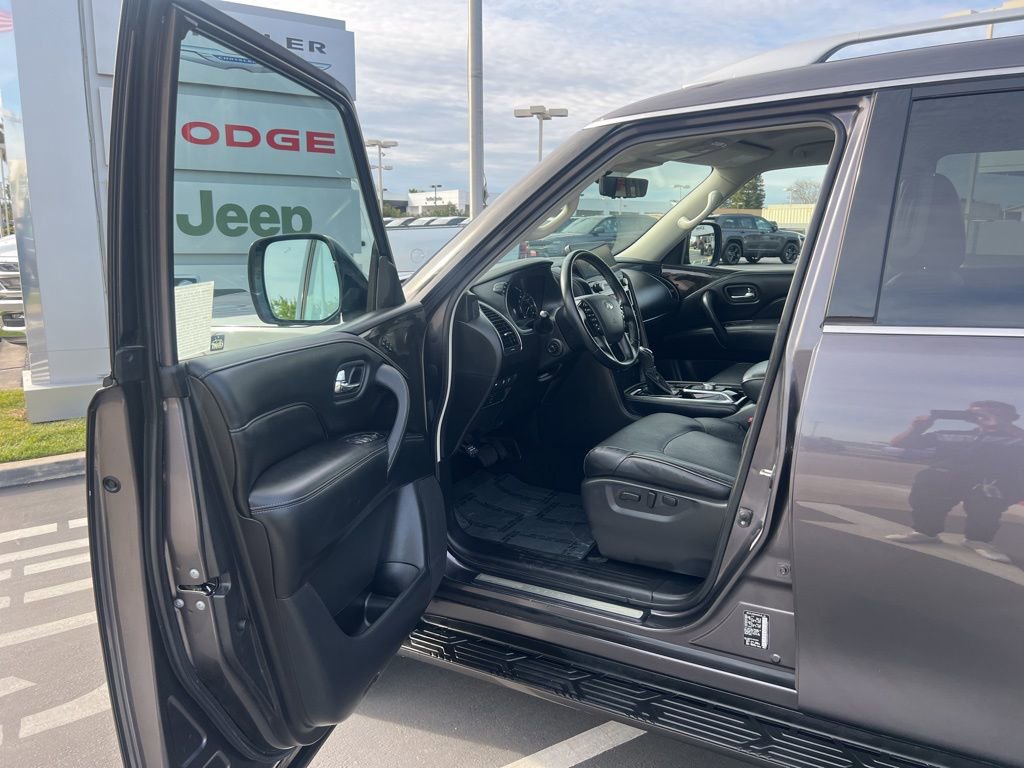 Used 2024 INFINITI QX80 Luxe image 18