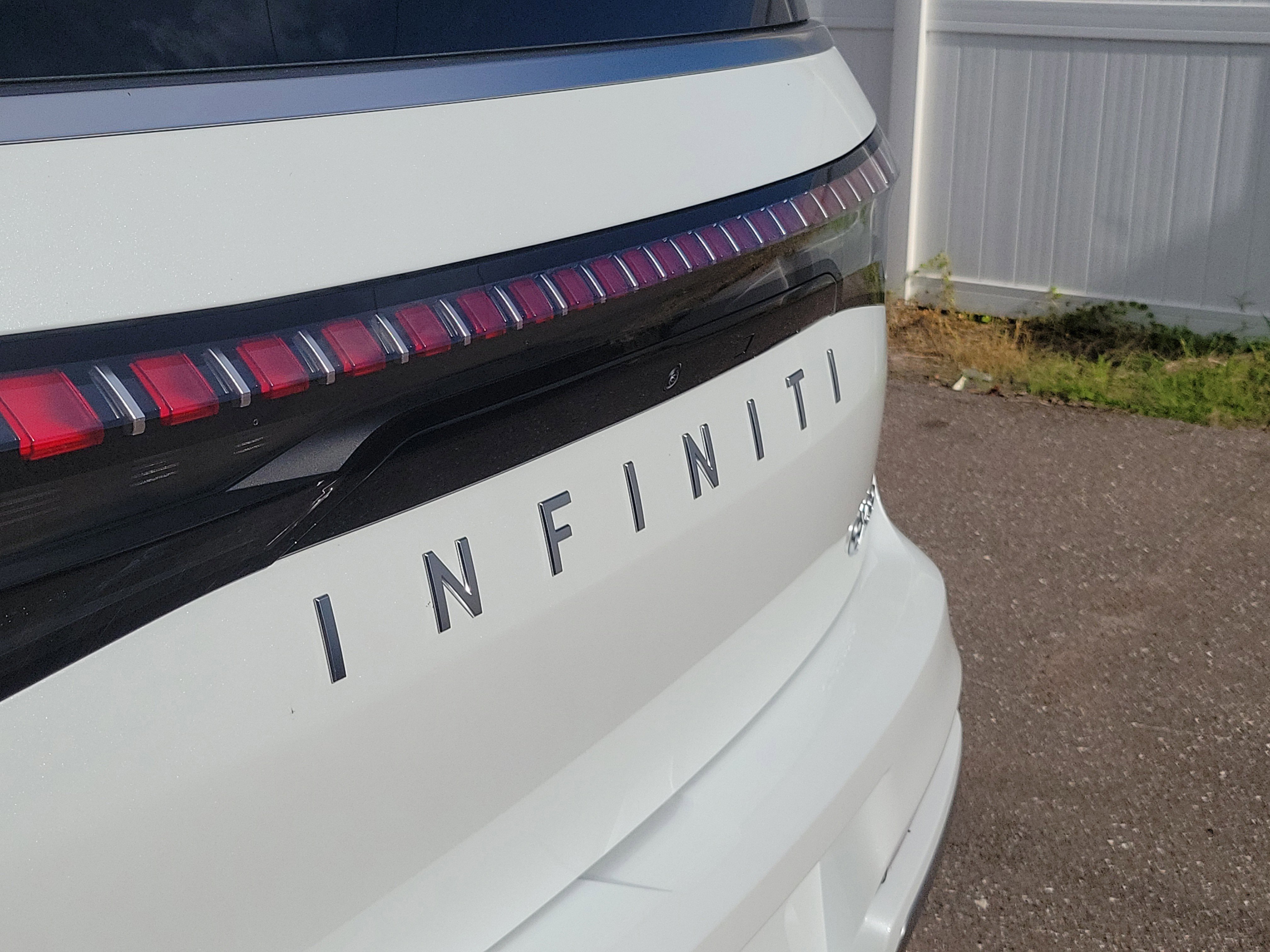 New 2026 INFINITI QX80 Luxe w/ Cargo Package image 6