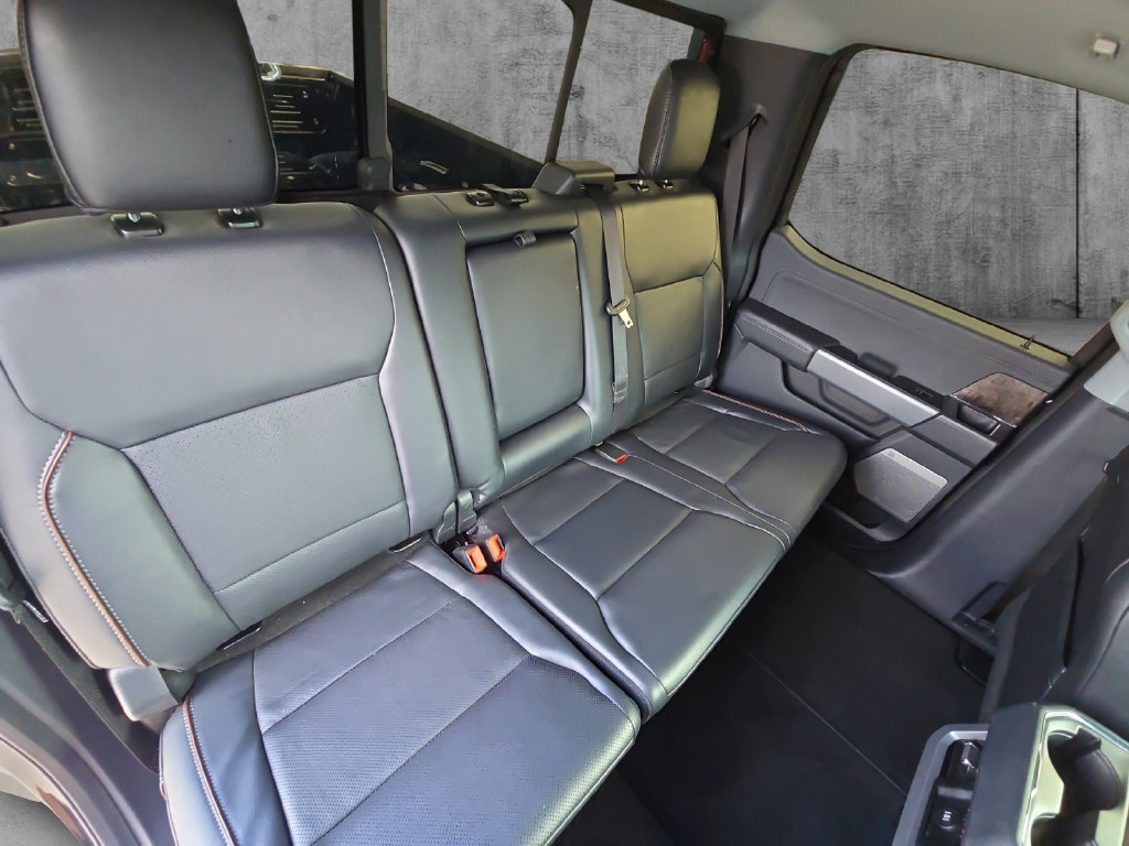 Used 2024 Ford F350 Lariat w/ Lariat Ultimate Package AWD/4WD image 22