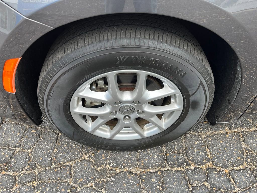 Used 2023 Chrysler Pacifica Touring-L FWD image 27