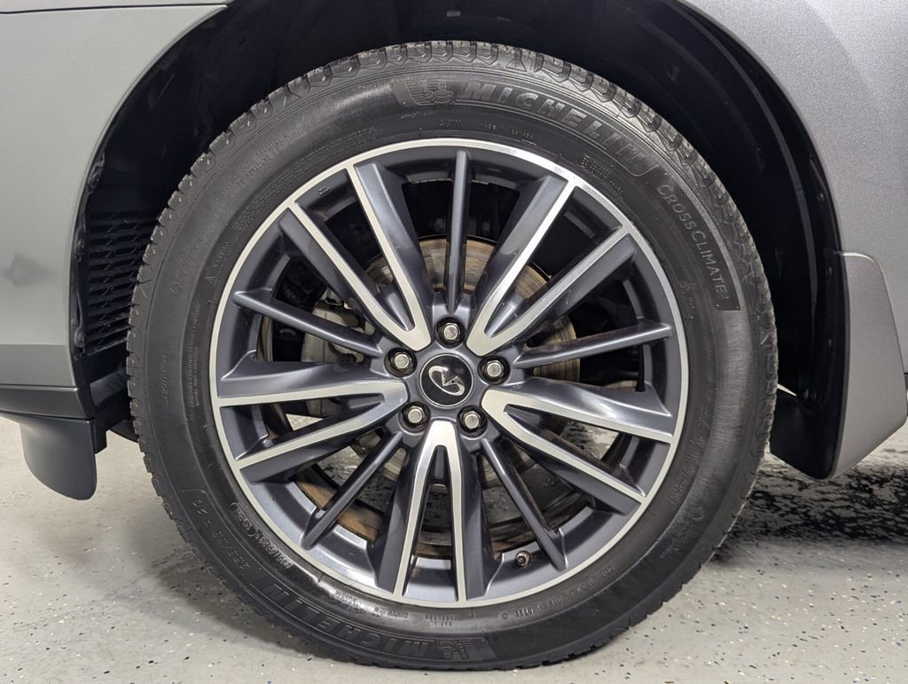 Used 2018 INFINITI QX60 FWD w/ Deluxe Technology Package image 9