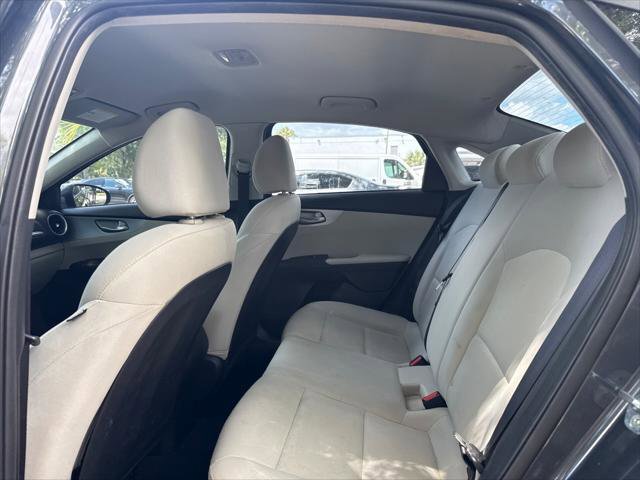 Used 2023 Kia Forte LXS FWD image 16