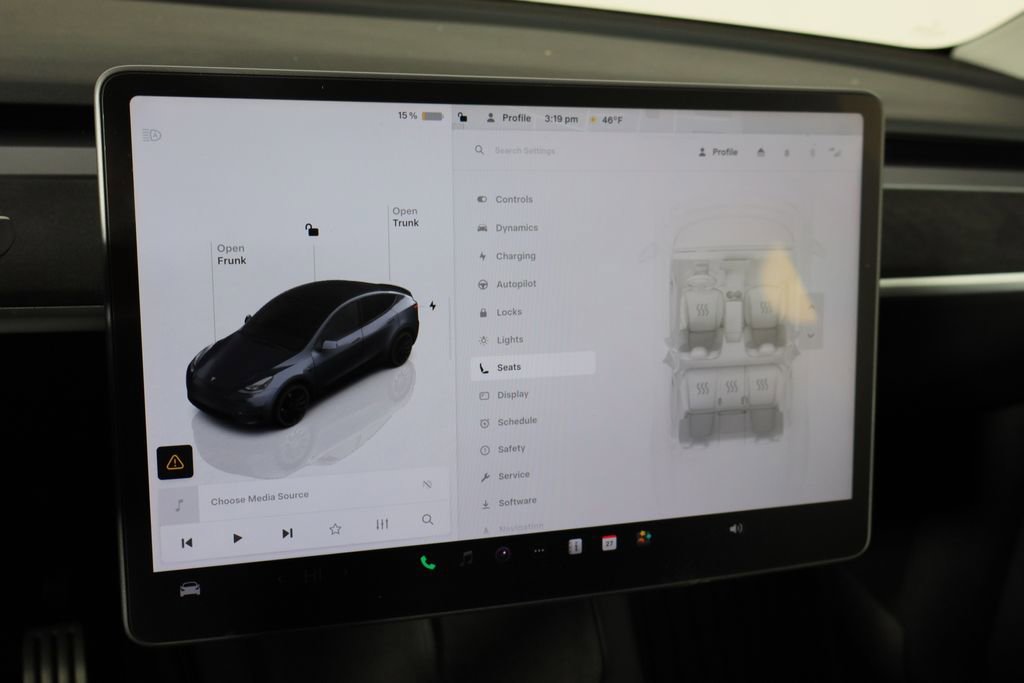 Used 2022 Tesla Model Y Performance image 35