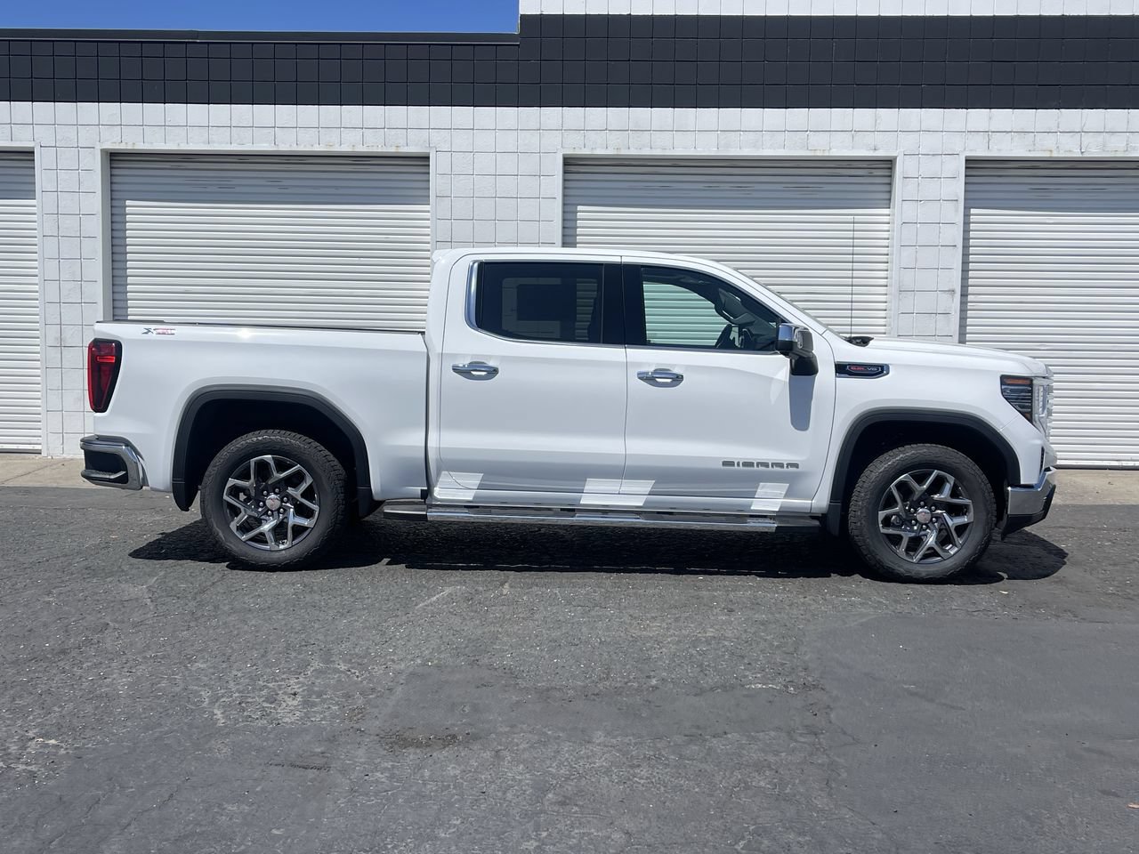 New 2026 GMC Sierra 1500 SLT w/ SLT Premium Plus Package AWD/4WD image 37