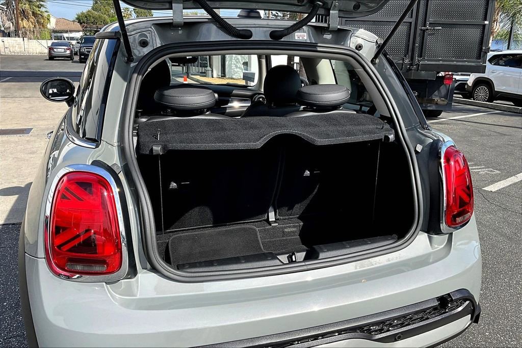 Used 2022 MINI Cooper S image 24