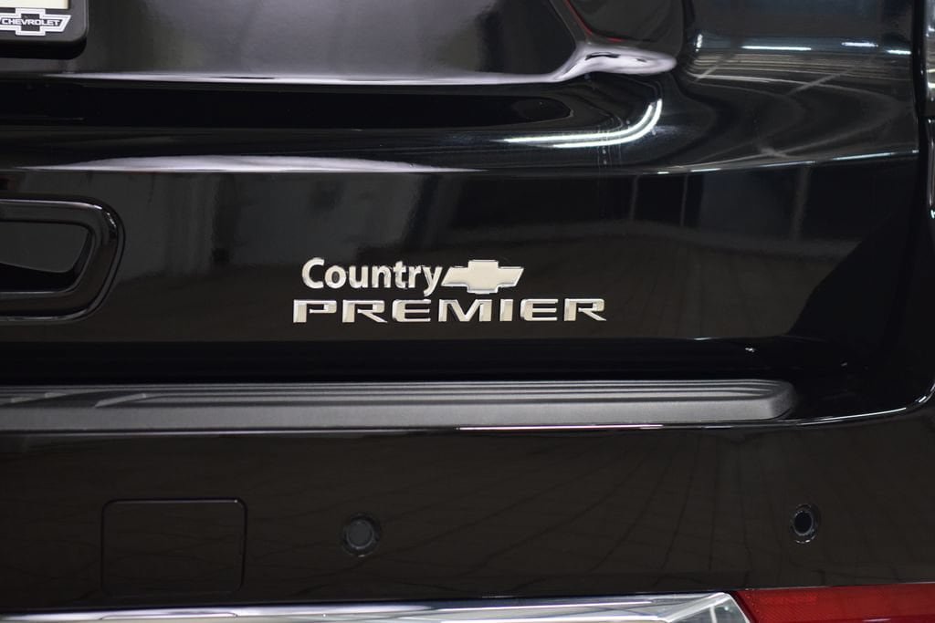 New 2026 Chevrolet Suburban Premier AWD/4WD image 22