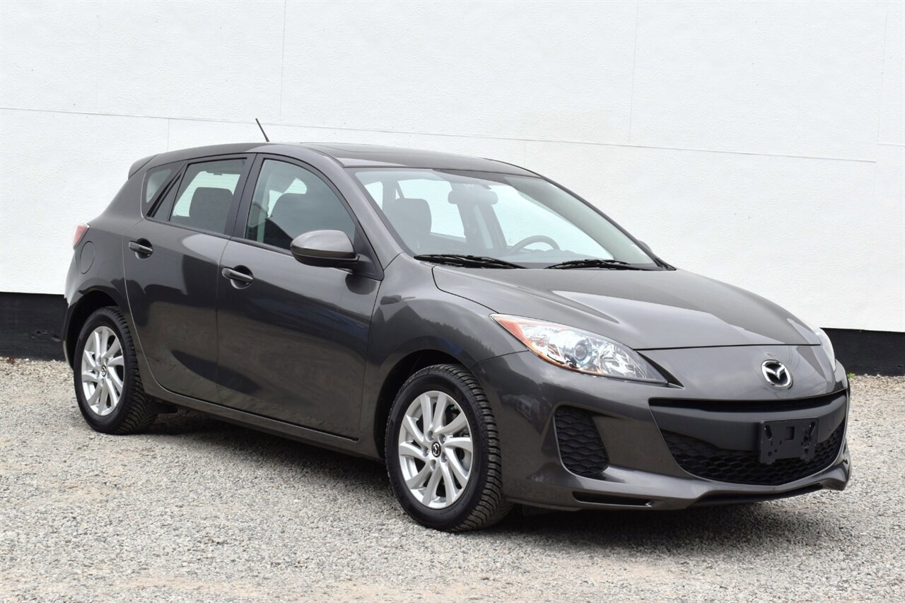 Used 2013 MAZDA MAZDA3 i Touring w/ Preferred Equipment Pkg