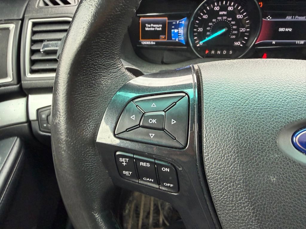 Used 2016 Ford Explorer XLT w/ Equipment Group 202A AWD/4WD image 12