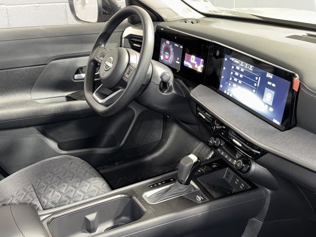 New 2026 Nissan Kicks SV w/ Cold Weather Package AWD/4WD image 11
