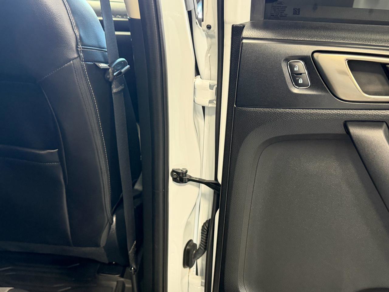 Used 2021 Ford Ranger Lariat w/ Tremor Off-Road Package image 21