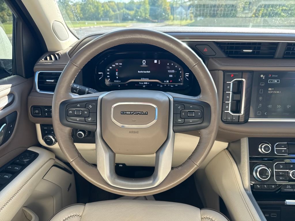 Used 2022 GMC Yukon Denali image 20