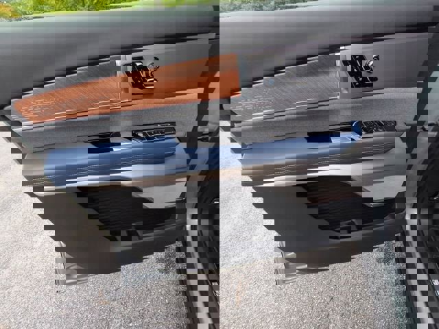 New 2026 Cadillac Vistiq Premium Luxury image 23