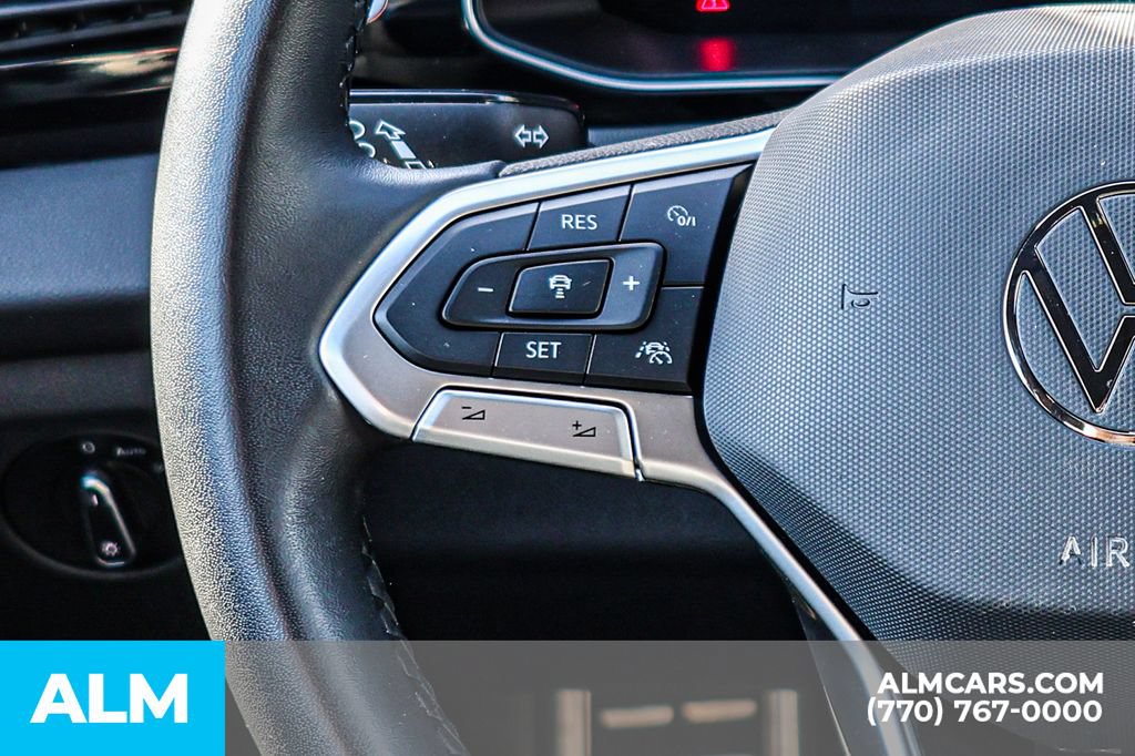 Used 2025 Volkswagen Jetta Sport FWD image 32