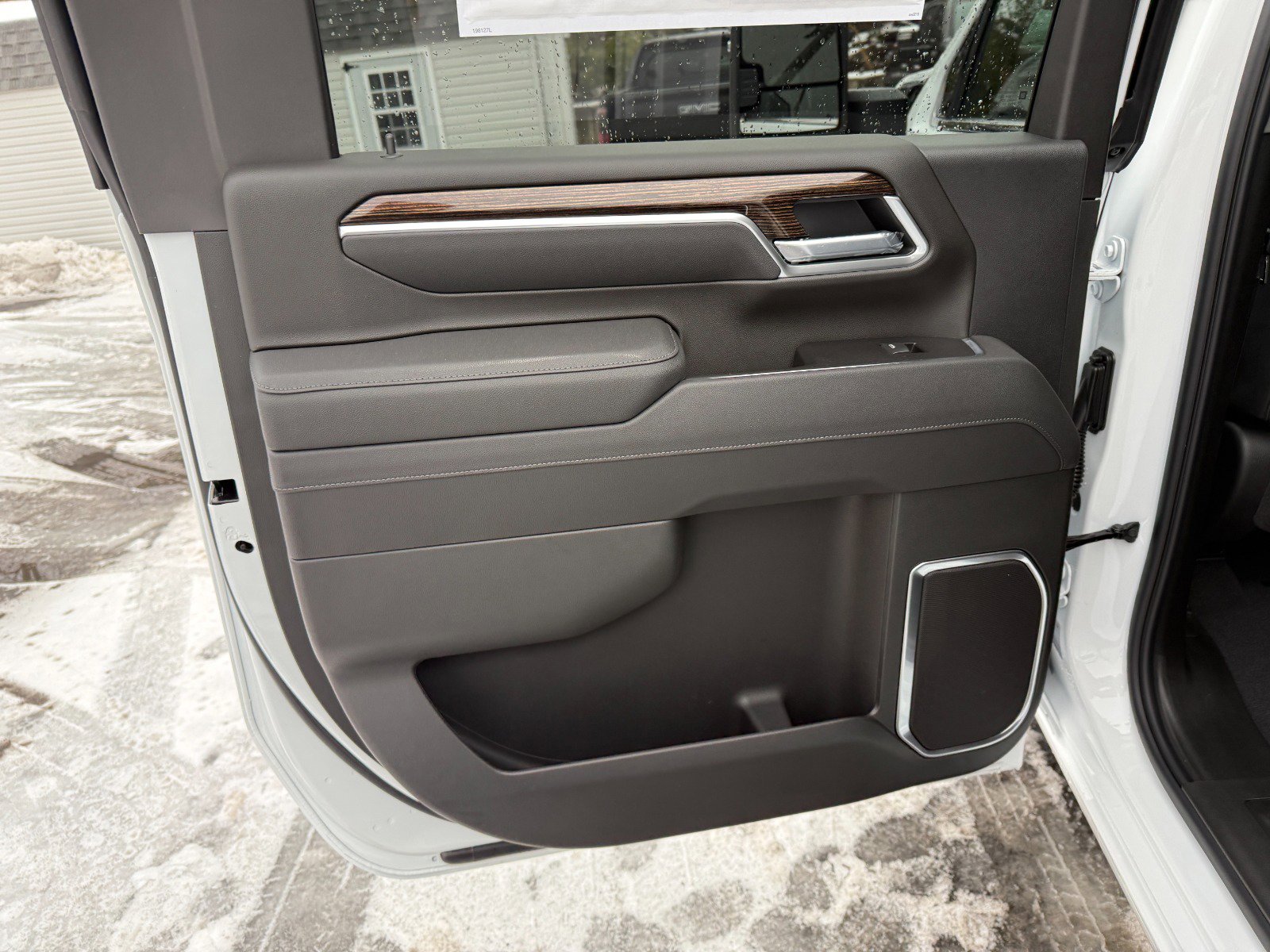 New 2026 GMC Sierra 3500 SLE w/ Preferred Package image 17