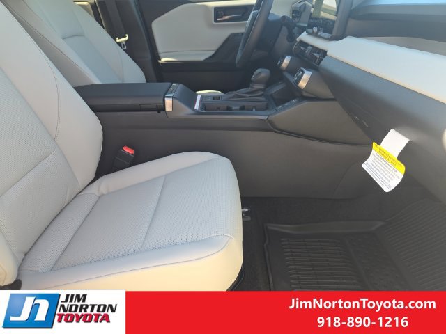 New 2026 Toyota RAV4 XLE Premium w/ Panoramic Sun Roof Package AWD/4WD image 13
