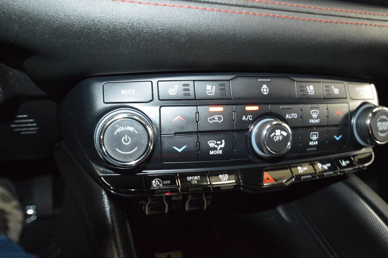 Used 2024 Dodge Durango GT image 36