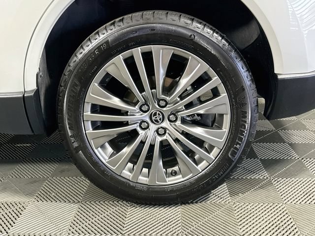 Certified 2022 Toyota Venza Limited w/ Advanced Technology Package AWD/4WD image 29