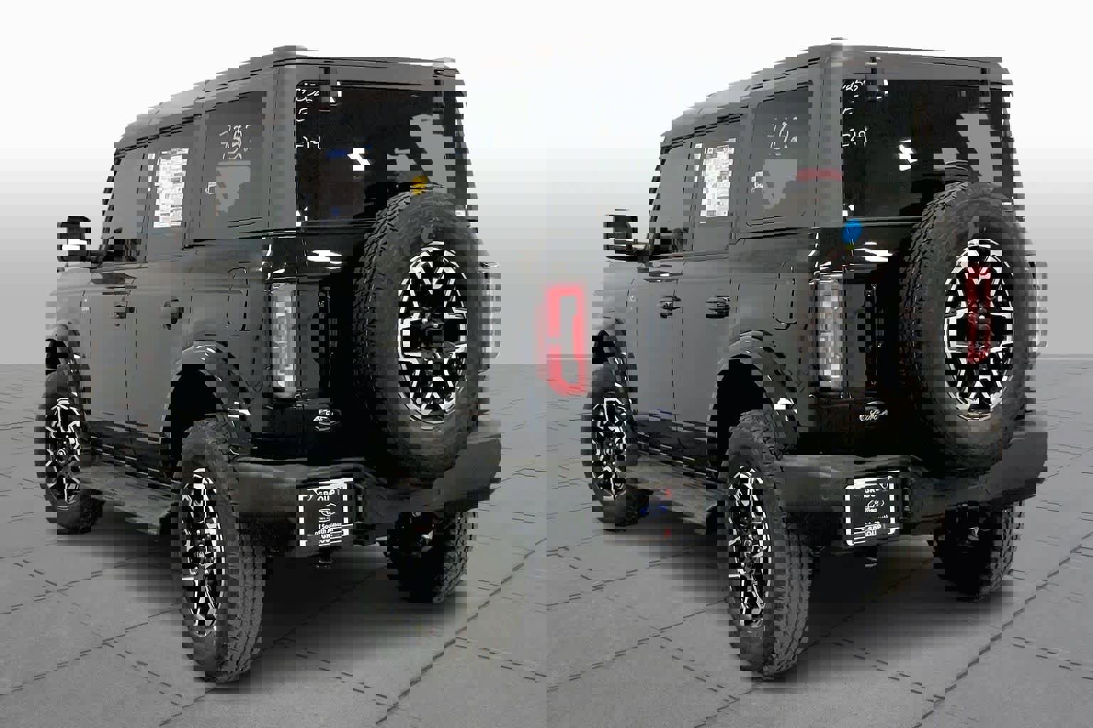 New 2025 Ford Bronco Outer Banks image 11