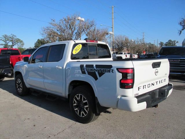 Used 2022 Nissan Frontier SV image 4