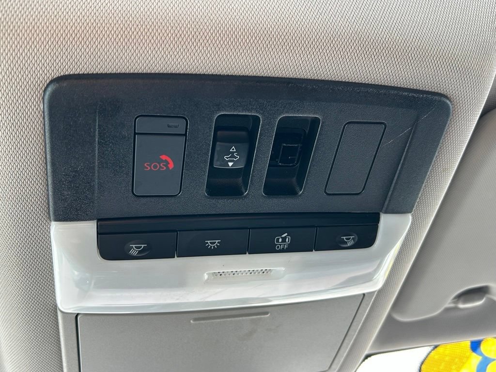 Used 2023 Nissan Rogue SL w/ SL Premium Package FWD image 40