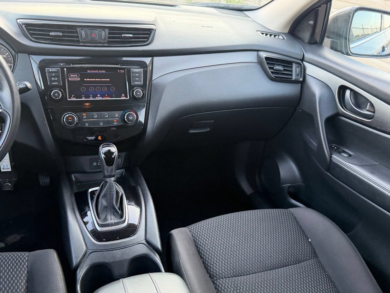 Used 2020 Nissan Rogue Sport S FWD image 10
