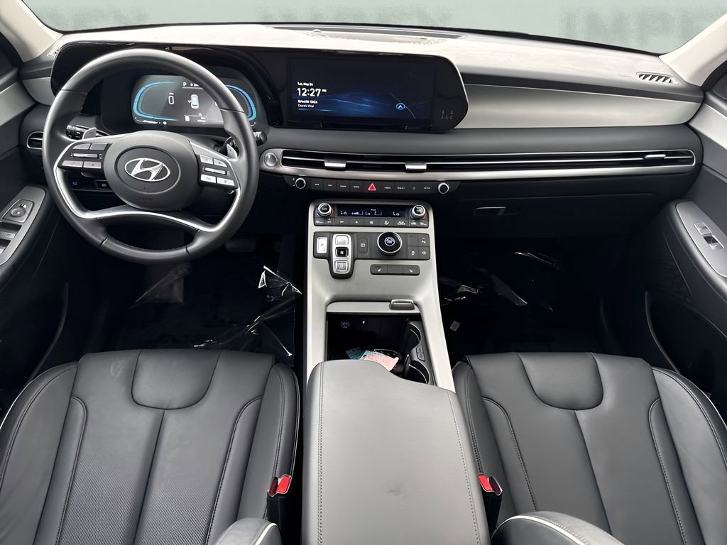 Used 2025 Hyundai Palisade SEL FWD image 29