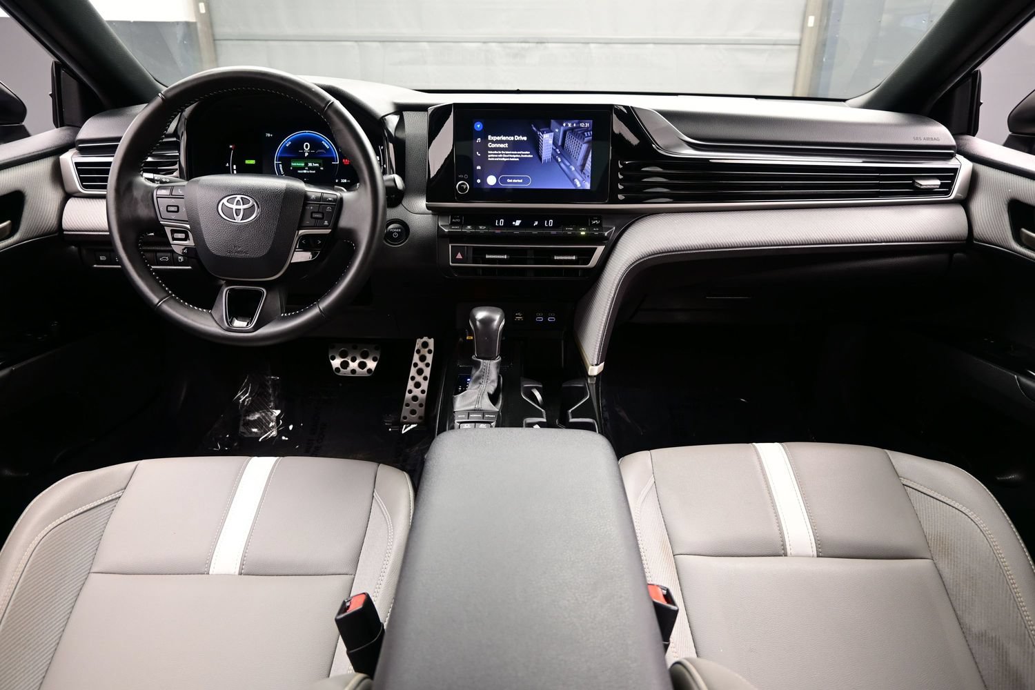 Used 2025 Toyota Camry SE AWD/4WD image 20