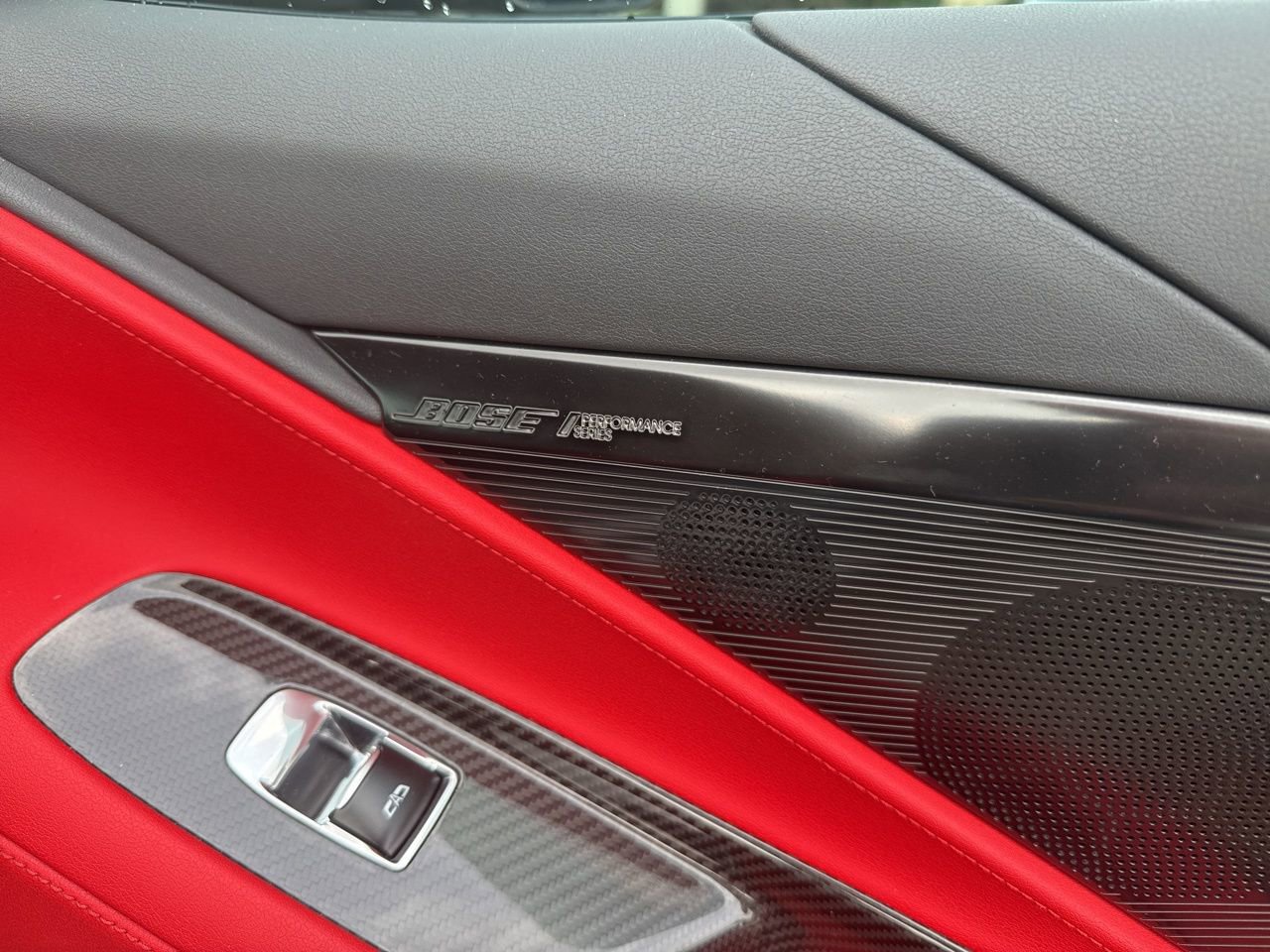 Used 2024 Chevrolet Corvette Stingray Preferred Cpe w/ Z51 Performance Package RWD image 13