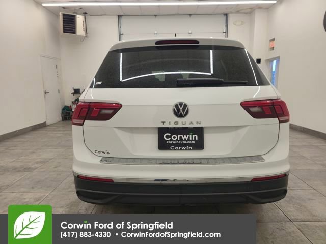 Used 2024 Volkswagen Tiguan Wolfsburg Edition image 3