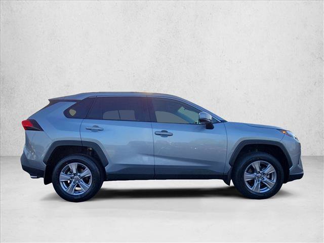 Used 2024 Toyota RAV4 XLE w/ Convenience Package FWD image 4