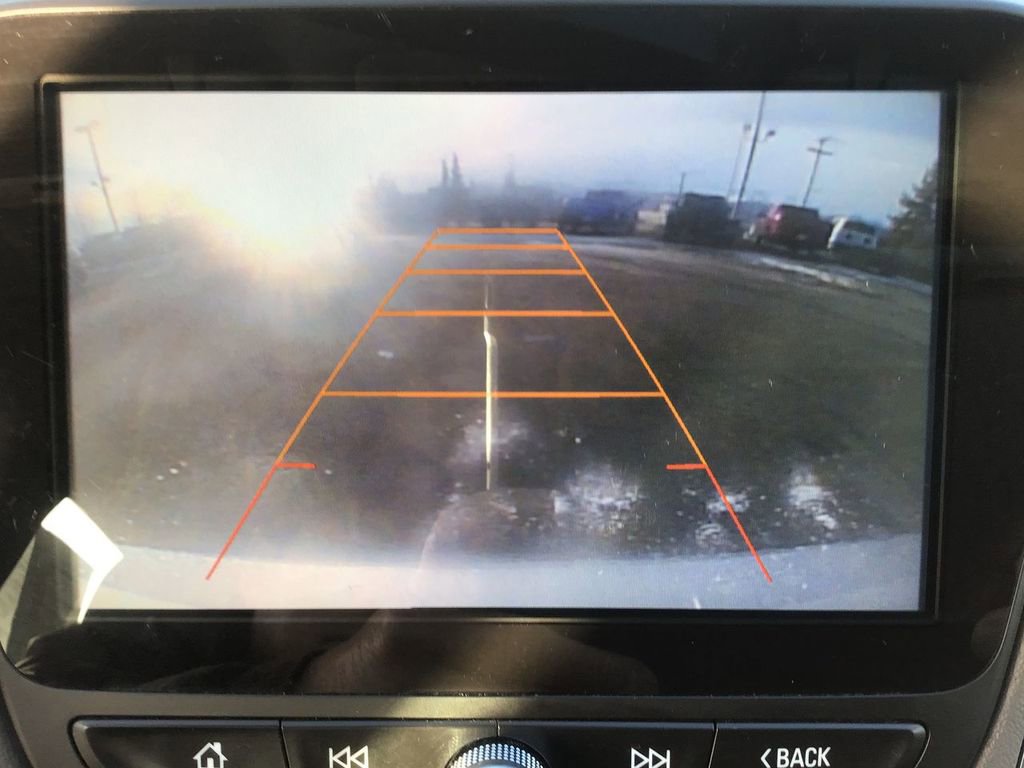 Used 2016 Chevrolet Malibu LT image 16