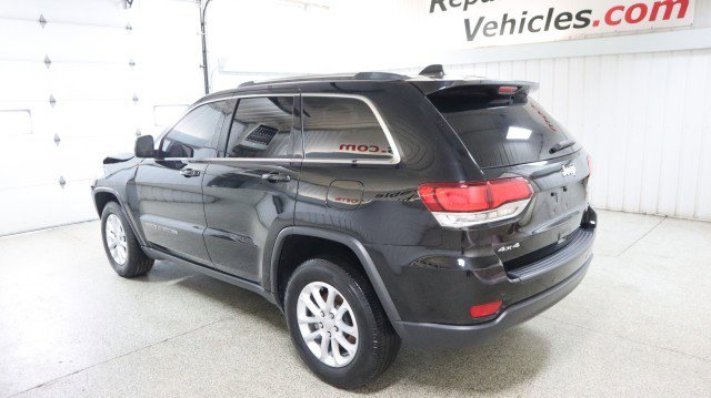 Used 2021 Jeep Grand Cherokee Laredo image 3