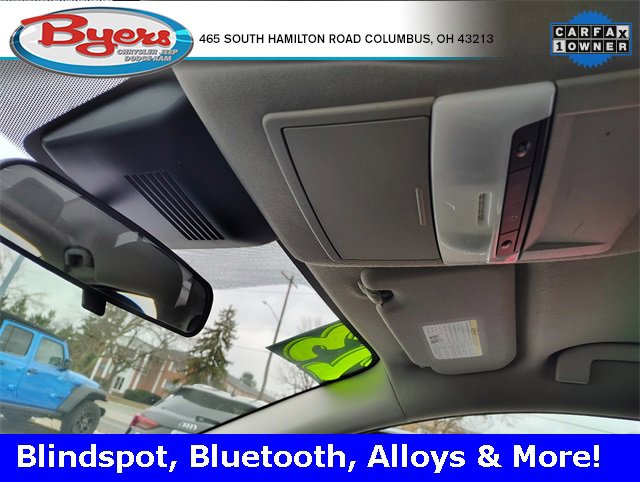 Used 2023 Nissan Sentra SV image 29