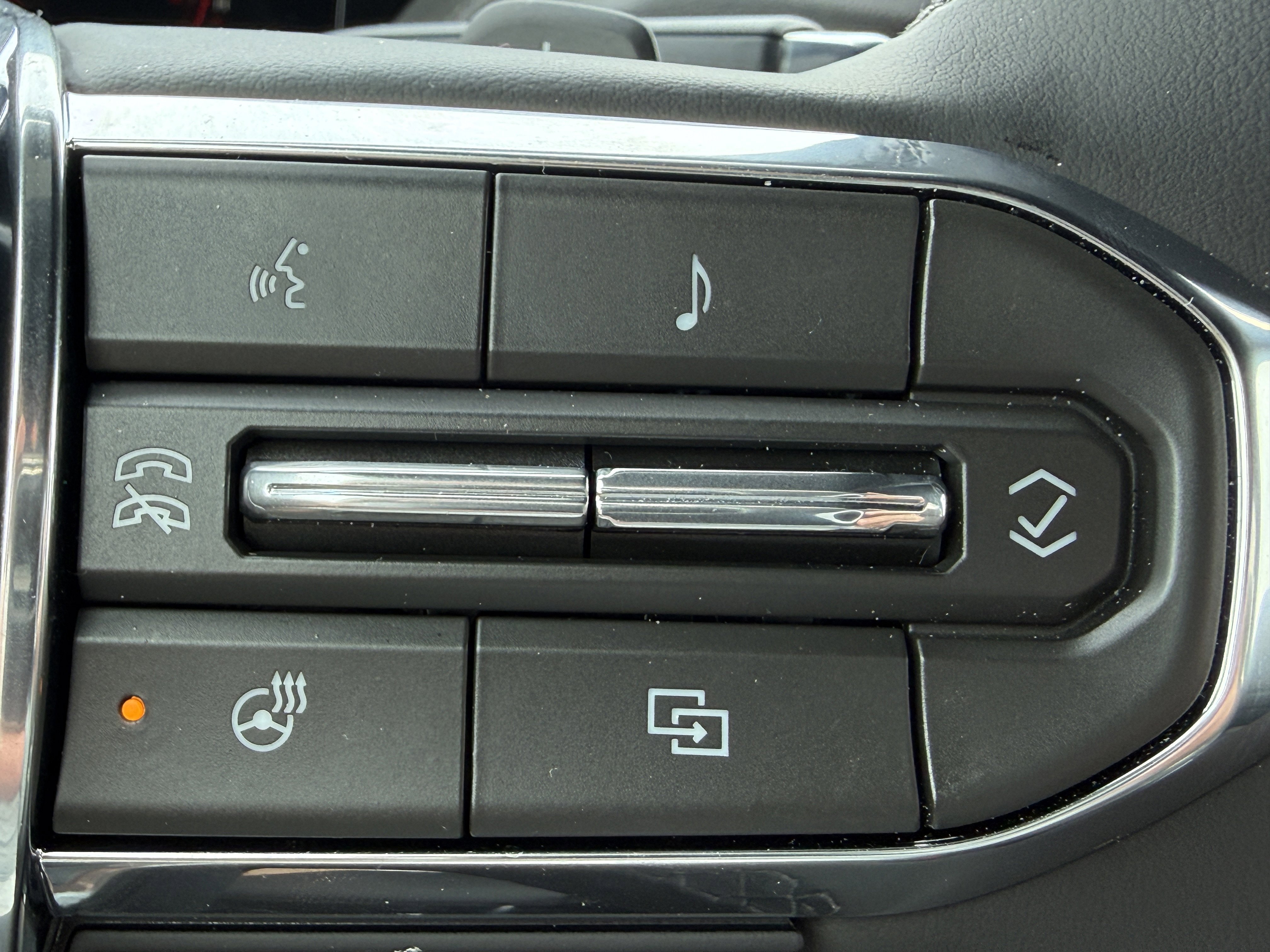 New 2026 GMC Yukon XL Denali w/ Sun & Power Step Package image 26