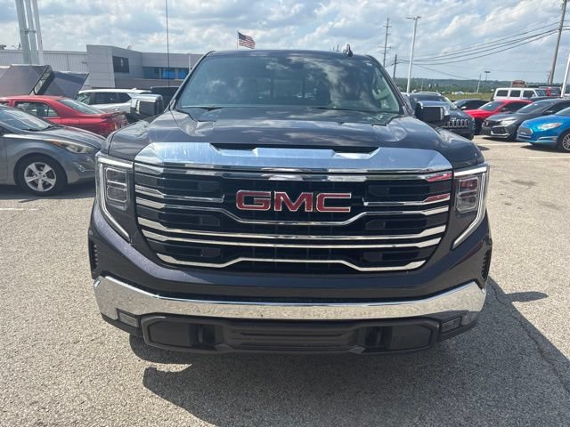 Used 2025 GMC Sierra 1500 SLT w/ SLT Premium Package AWD/4WD image 2