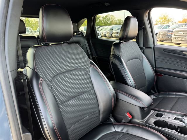 Certified 2024 Ford Escape ST-Line w/ Tech Pack #1 image 19