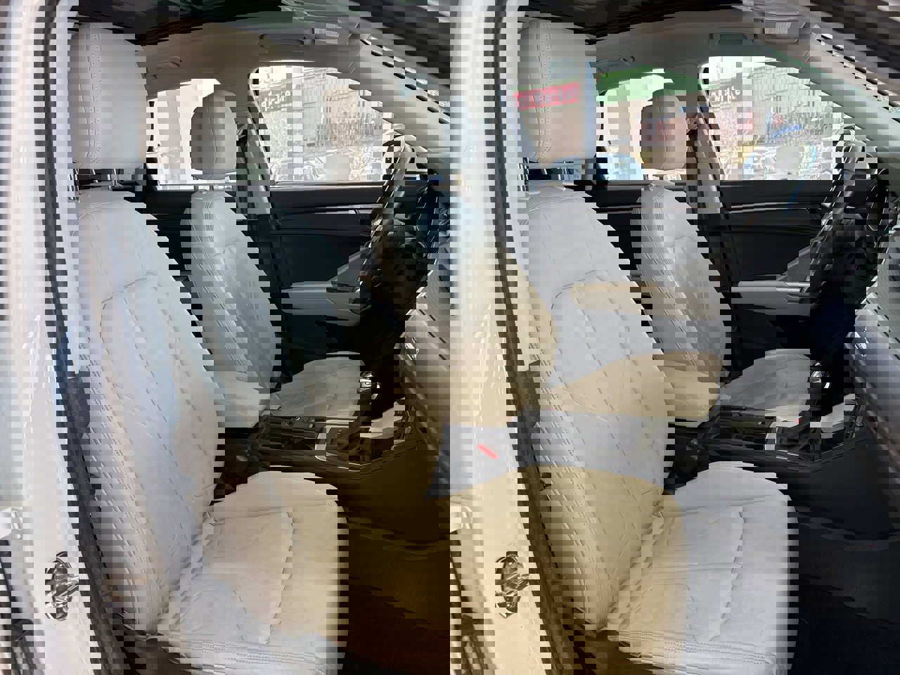 Used 2022 Audi Q3 2.0T Premium w/ Convenience Package image 51