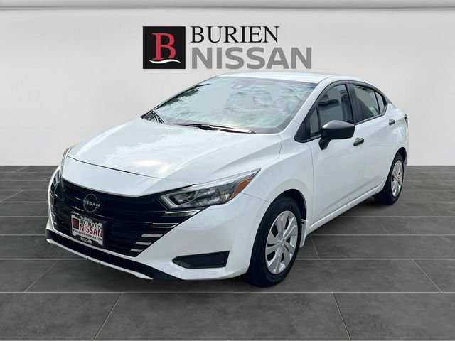 Used 2025 Nissan Versa S w/ Trunk Package FWD image 1